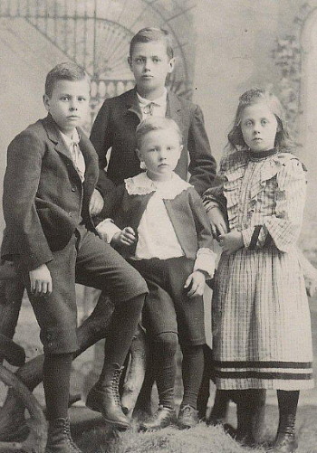 Georgina's children: Clarence, Frank, Lena, Inglis